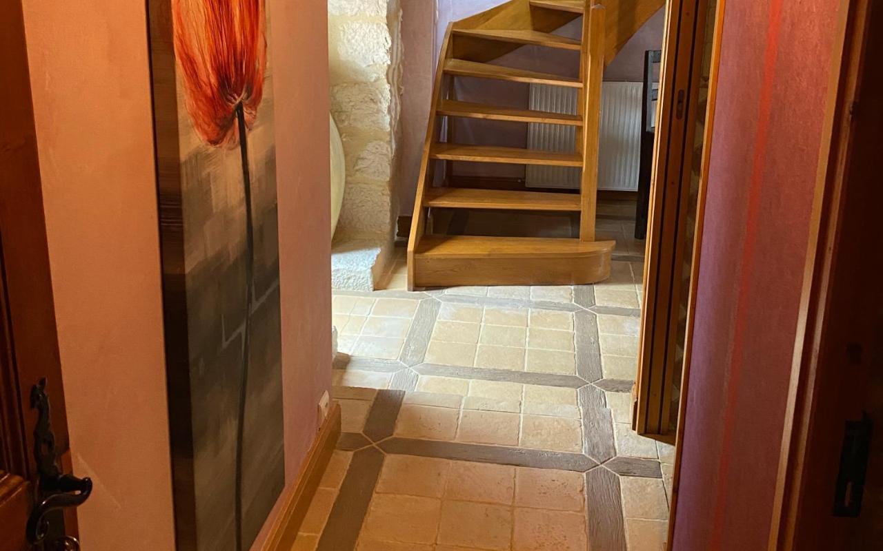 Le Domaine De Tizo Hotel Saint-Victor-de-Morestel ภายนอก รูปภาพ
