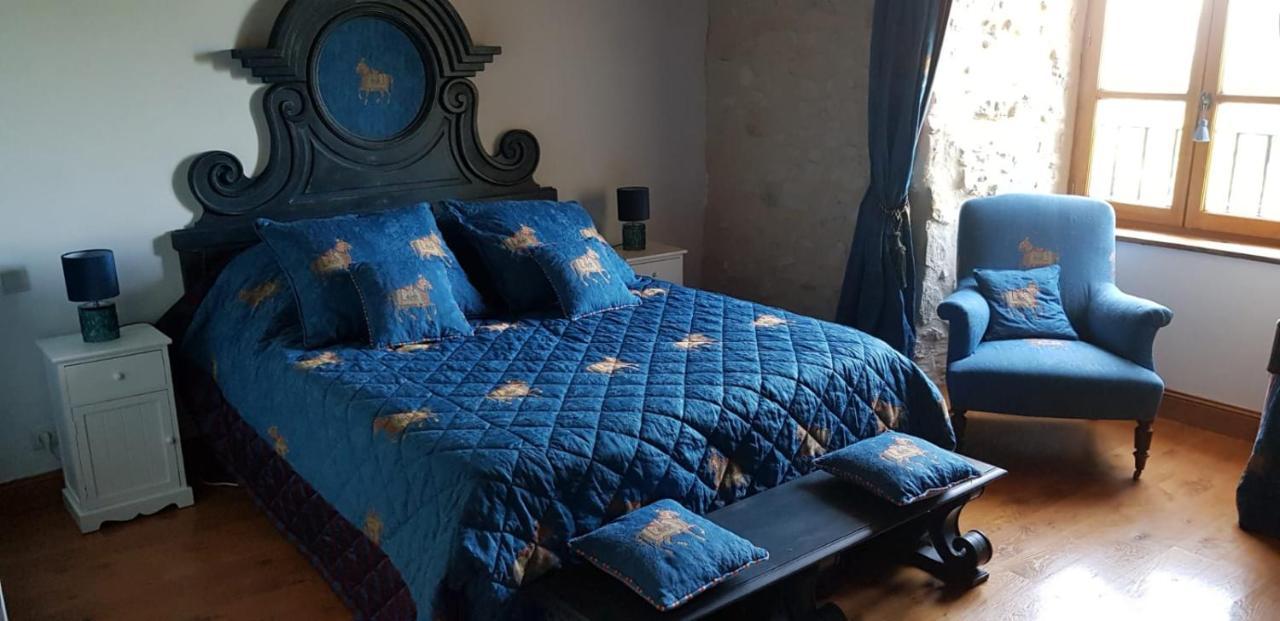 Le Domaine De Tizo Hotel Saint-Victor-de-Morestel ภายนอก รูปภาพ