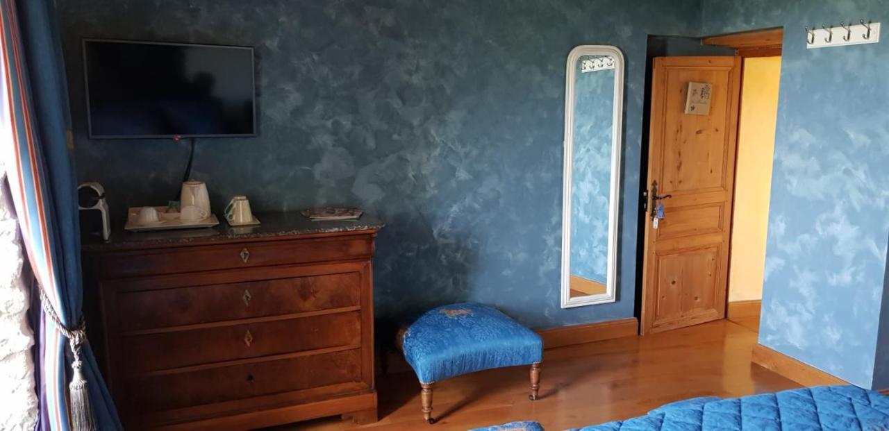 Le Domaine De Tizo Hotel Saint-Victor-de-Morestel ภายนอก รูปภาพ