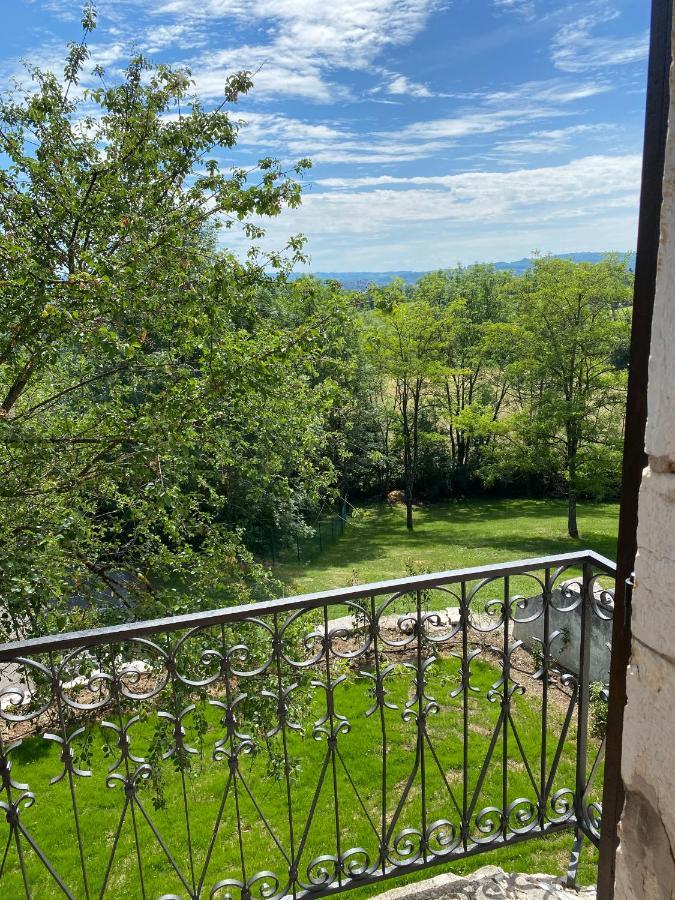 Le Domaine De Tizo Hotel Saint-Victor-de-Morestel ภายนอก รูปภาพ