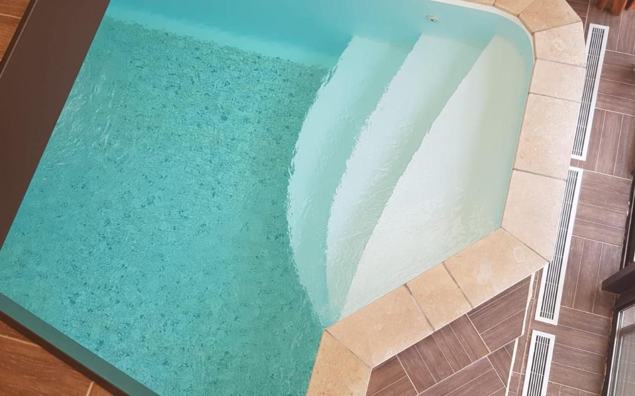 Le Domaine De Tizo Hotel Saint-Victor-de-Morestel ภายนอก รูปภาพ