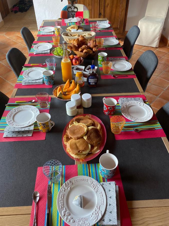 Le Domaine De Tizo Hotel Saint-Victor-de-Morestel ภายนอก รูปภาพ